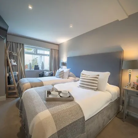 Pier House * Κινσέιλ