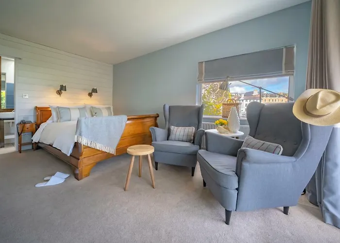 Гостевой дом Pier House *