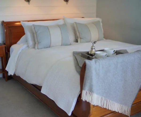 Pier House * Кинсэйл