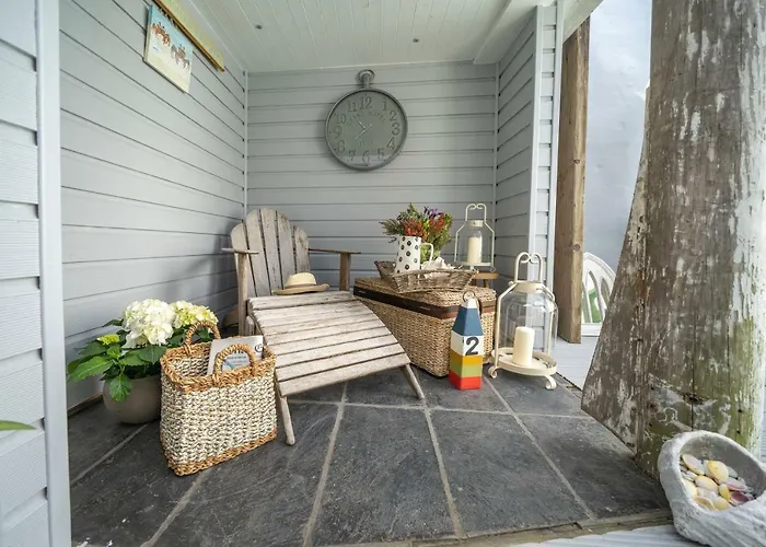 Гостевой дом Pier House Кинсэйл