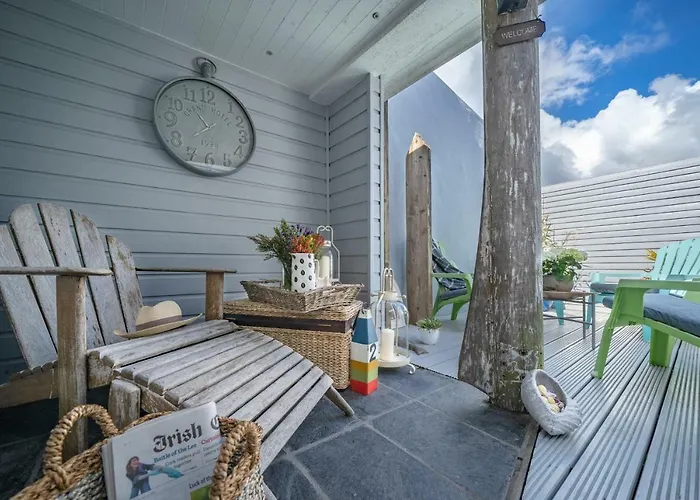 Гостевой дом Pier House *